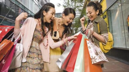 Top 5+ cách mua sắm thông minh giúp chị em tiết kiệm túi tiền
