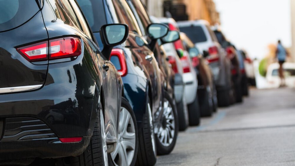 Tìm hiểu về mức phạt xe ô tô dừng đỗ sai quy định